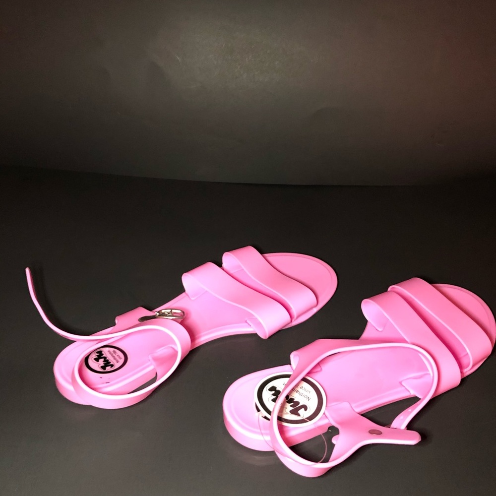 Shoes - Picture 3 of 3